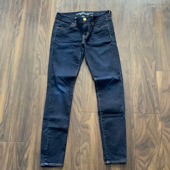 American Eagle Dark Wash Jeggings Super Stretch - Picture 2 of 12